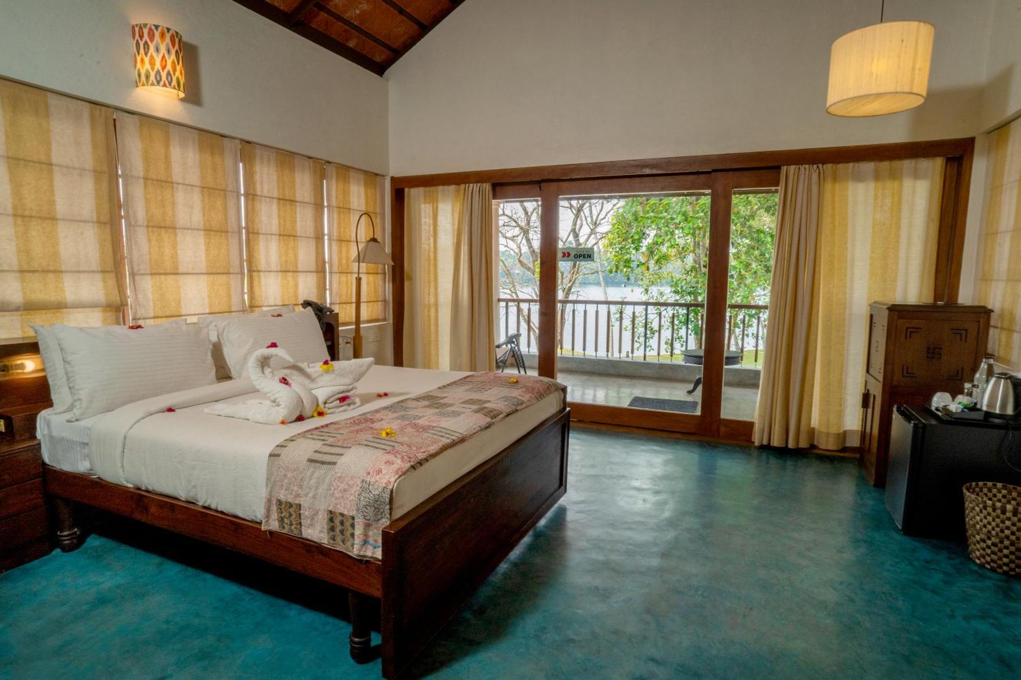 Cranganor History Cafe & Riverside Chateau North Paravur Экстерьер фото
