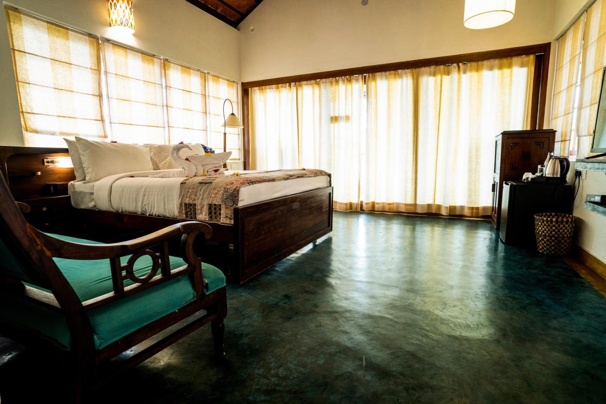 Cranganor History Cafe & Riverside Chateau North Paravur Экстерьер фото