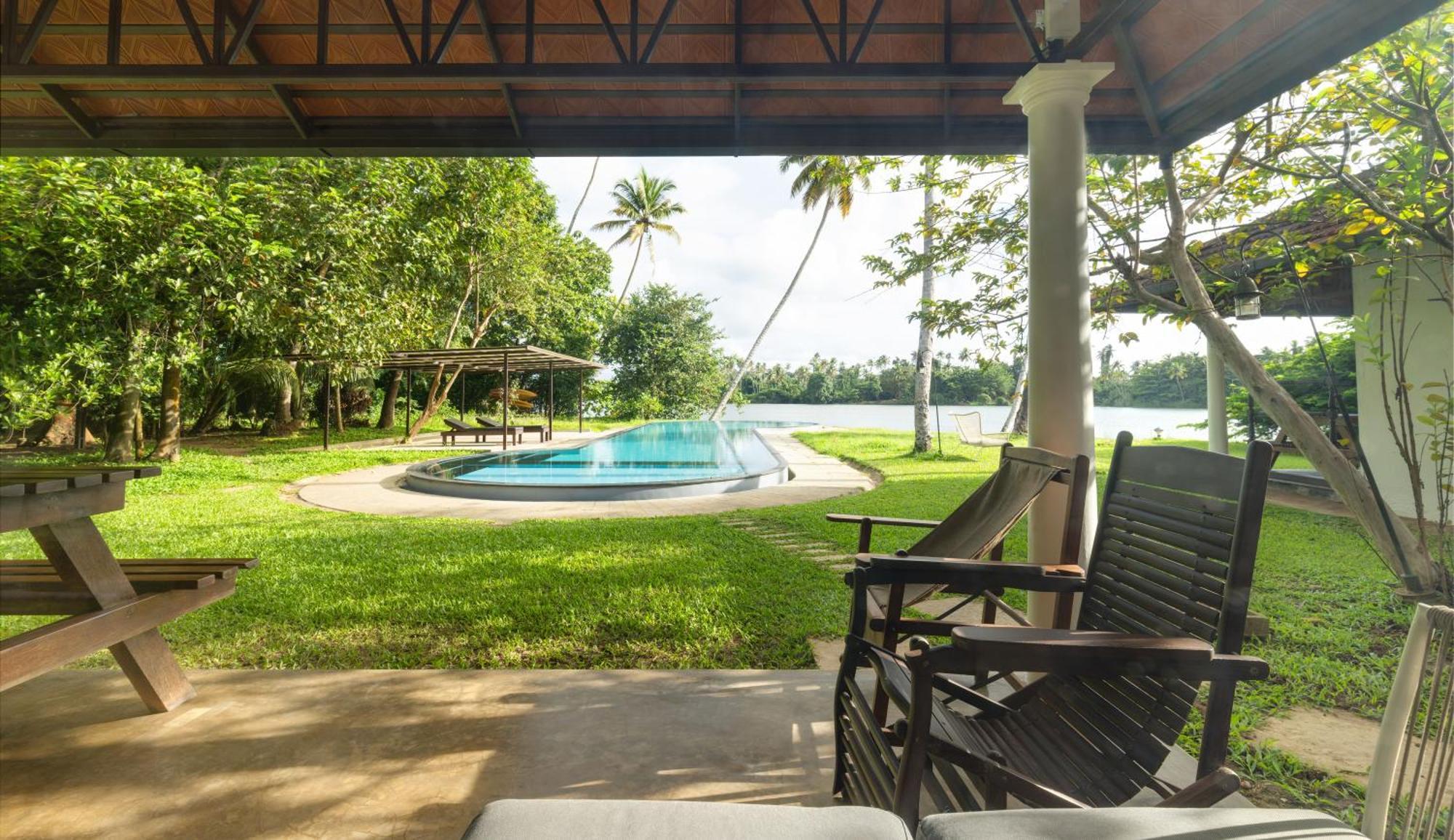Cranganor History Cafe & Riverside Chateau North Paravur Экстерьер фото